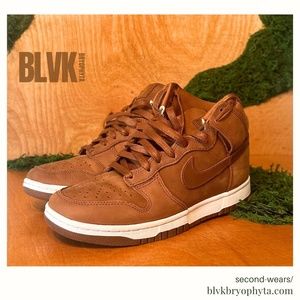 Women's Nike Dunk High S 8